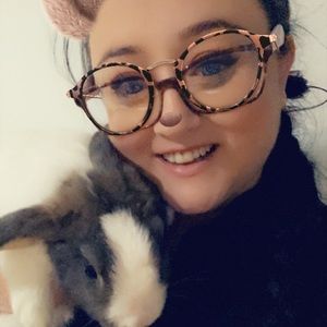 Meet your Posher, Georgia